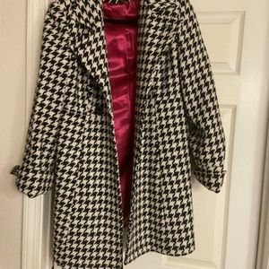 Houndstooth coat